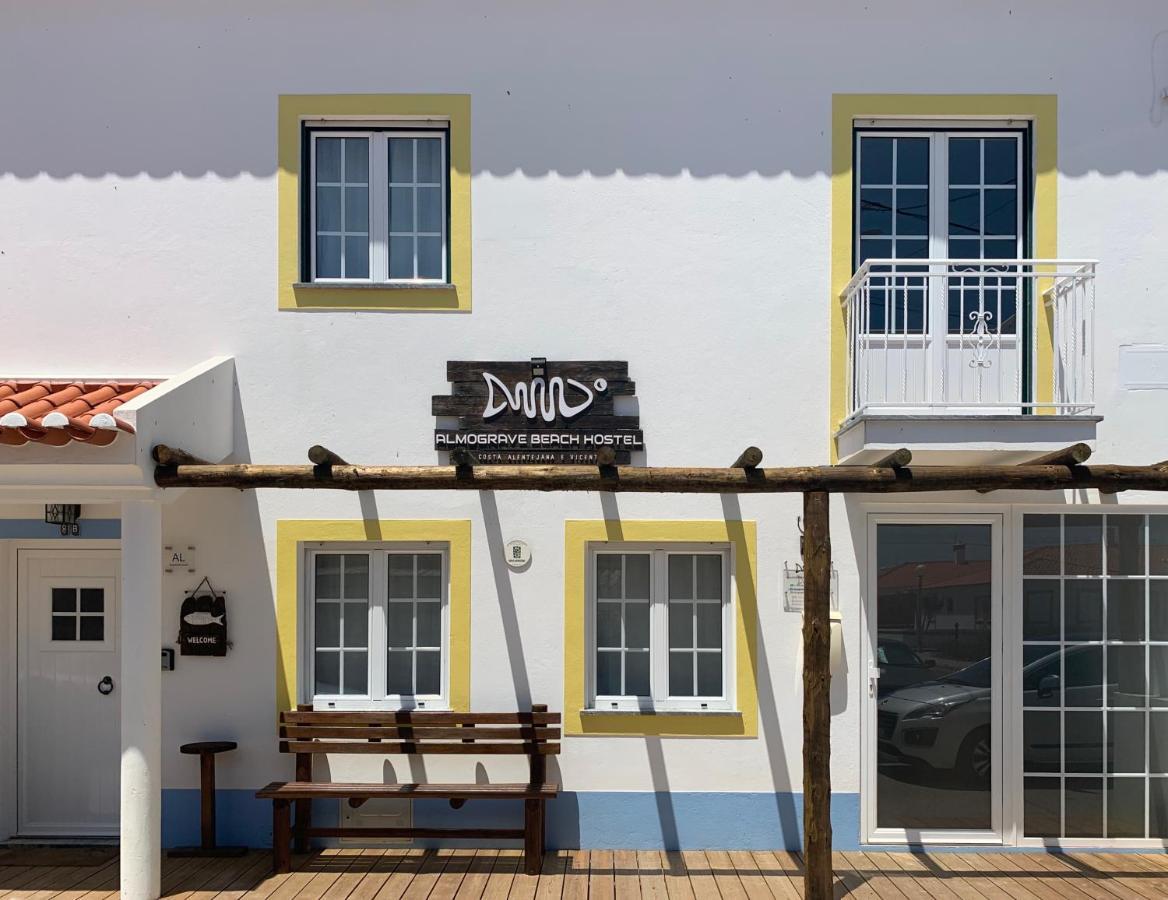 Almograve Beach Hostel מראה חיצוני תמונה