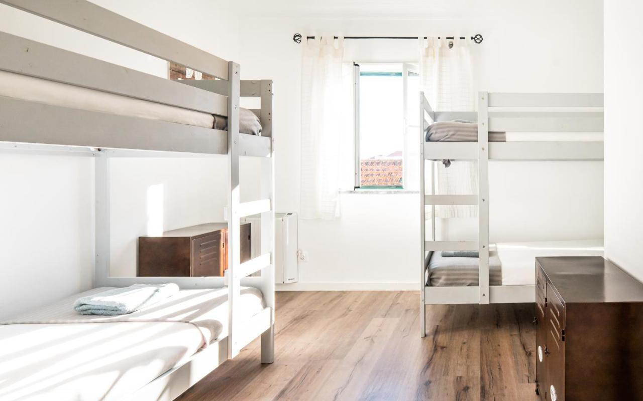 Almograve Beach Hostel מראה חיצוני תמונה
