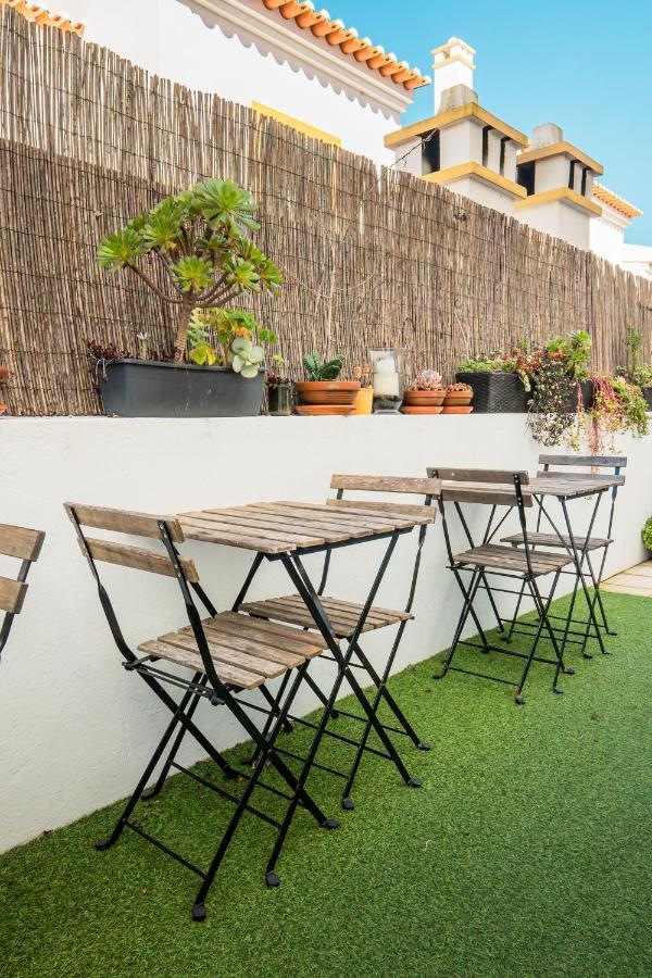 Almograve Beach Hostel מראה חיצוני תמונה
